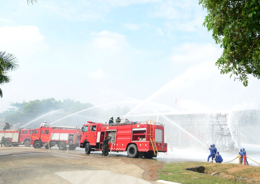 Bộ đội xăng dầu đương đầu “giặc lửa”